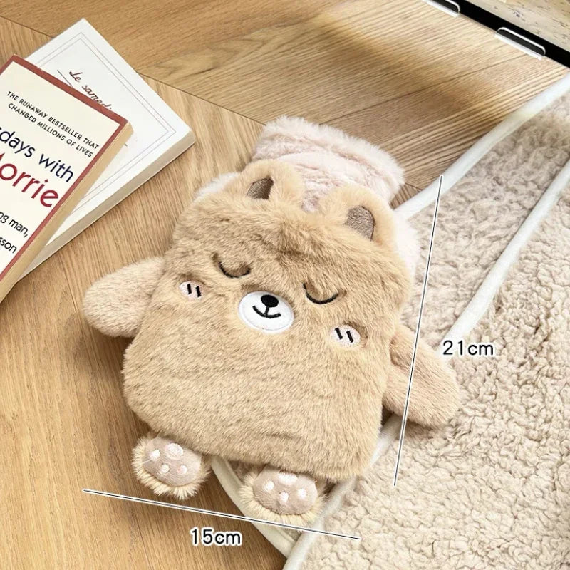 Bouillotte enfant en peluche ourson caramel aux yeux endormis